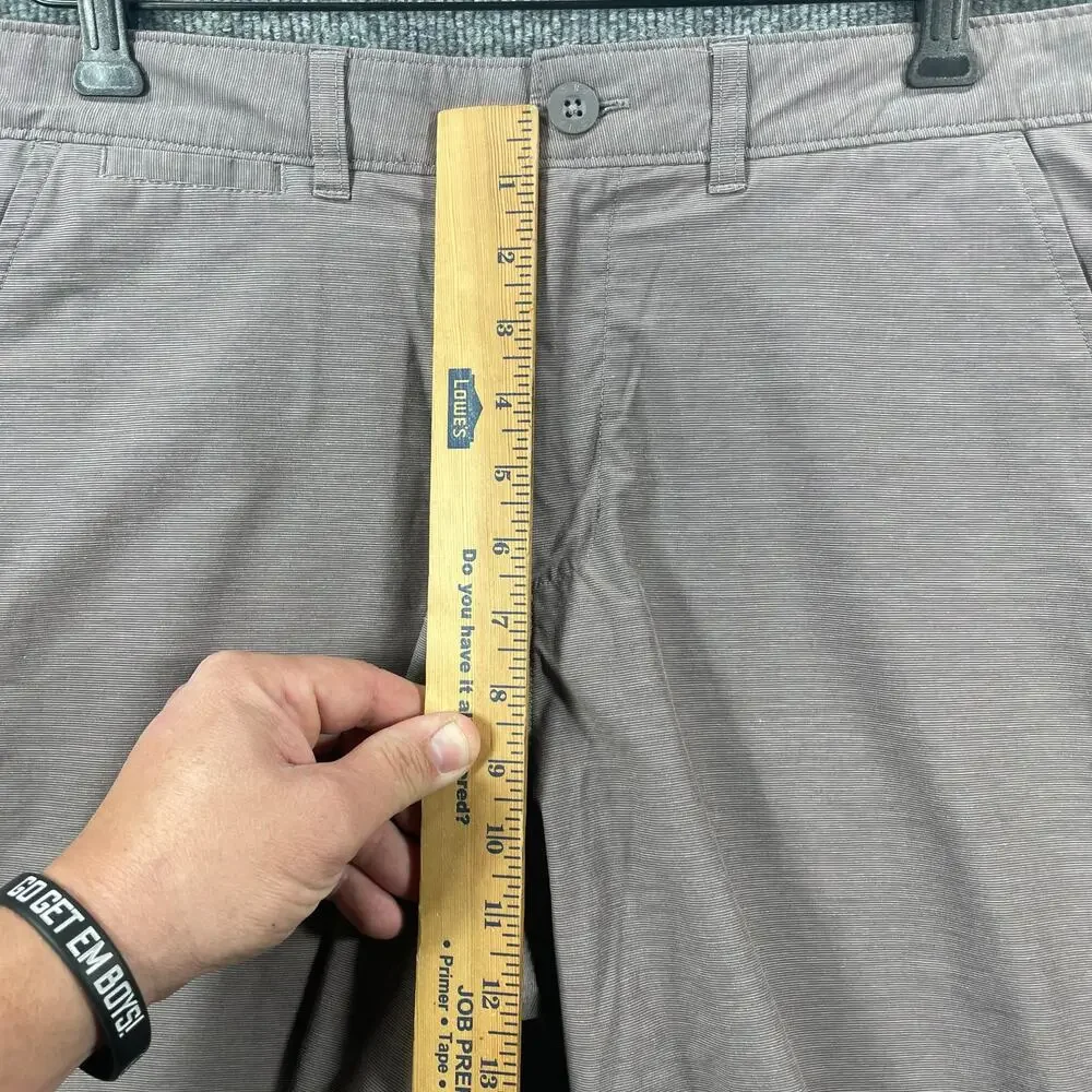 Johnnie-O Performance Wyatt Golf Shorts Men's 33 Light Grey/Steel Wicking Active